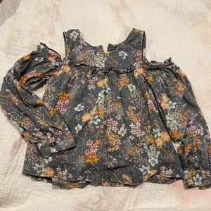 Jak & peppar cold shoulder long sleeve shirt size 7